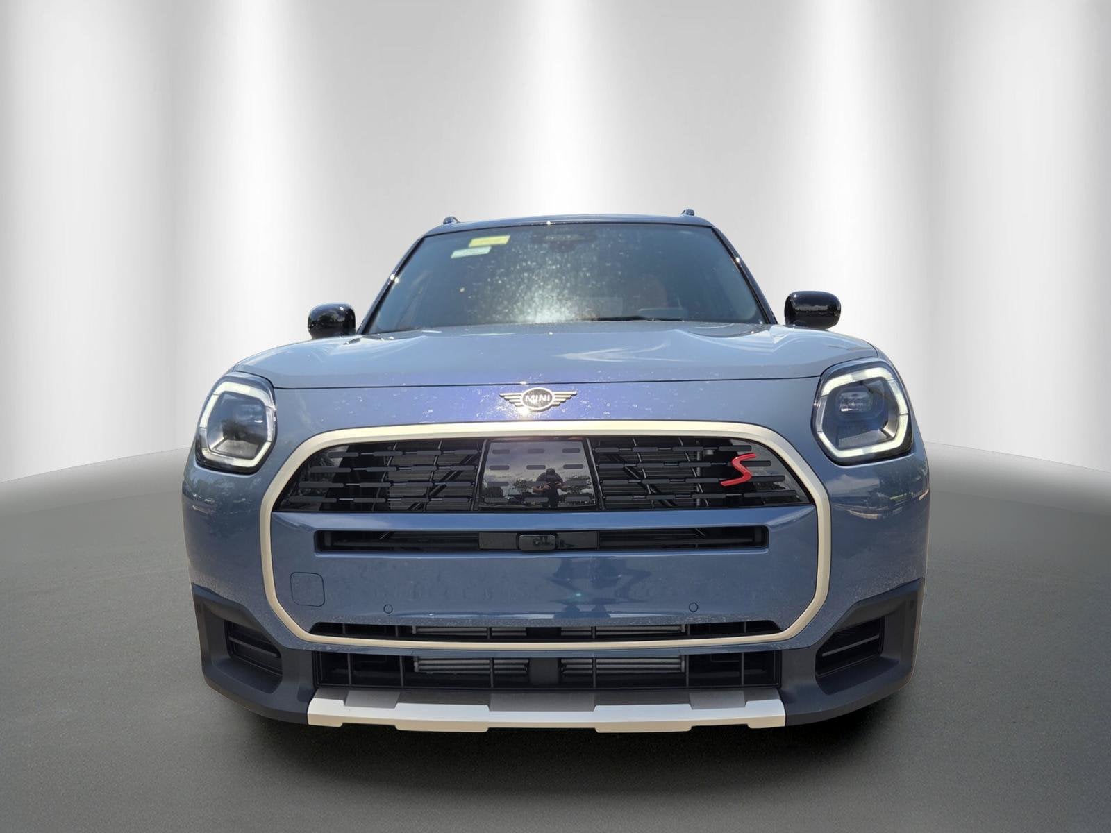 2027 MINI COUNTRYMAN ICONIC