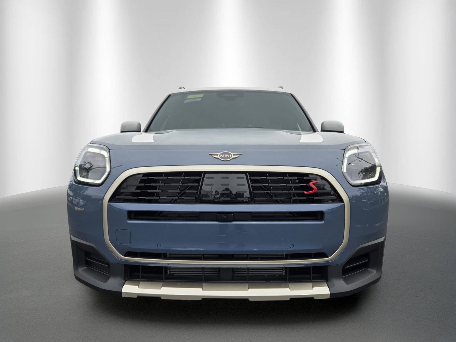 2027 MINI COUNTRYMAN ICONIC