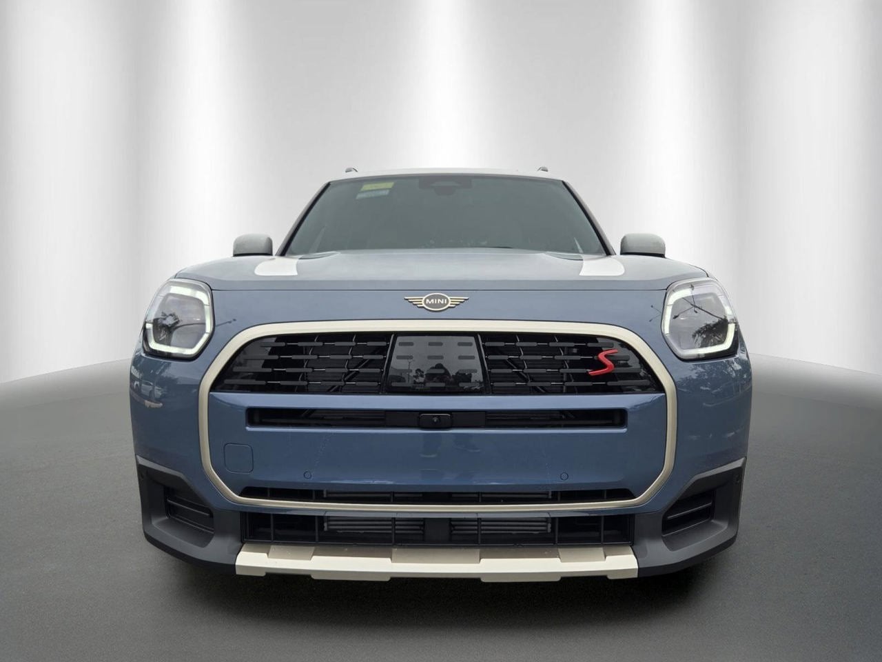 2027 MINI COUNTRYMAN ICONIC