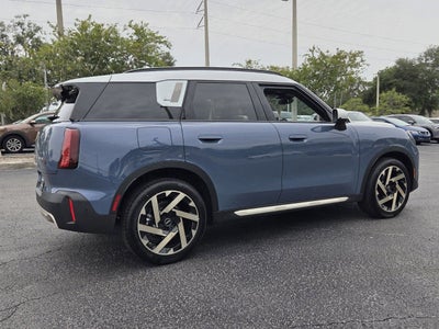 2027 MINI COUNTRYMAN ICONIC