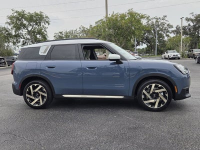 2027 MINI COUNTRYMAN ICONIC