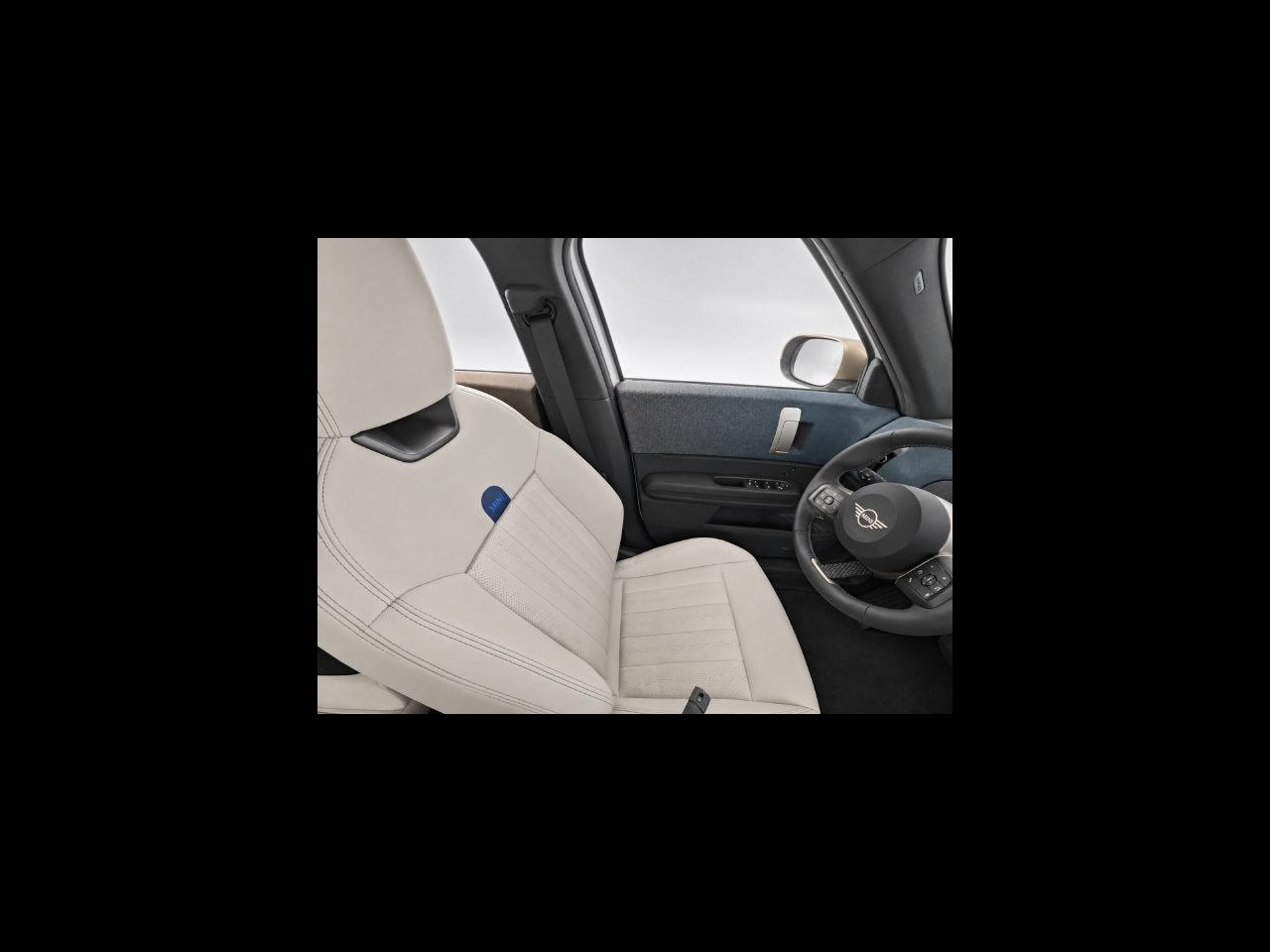 2025 MINI COUNTRYMAN Signature Plus