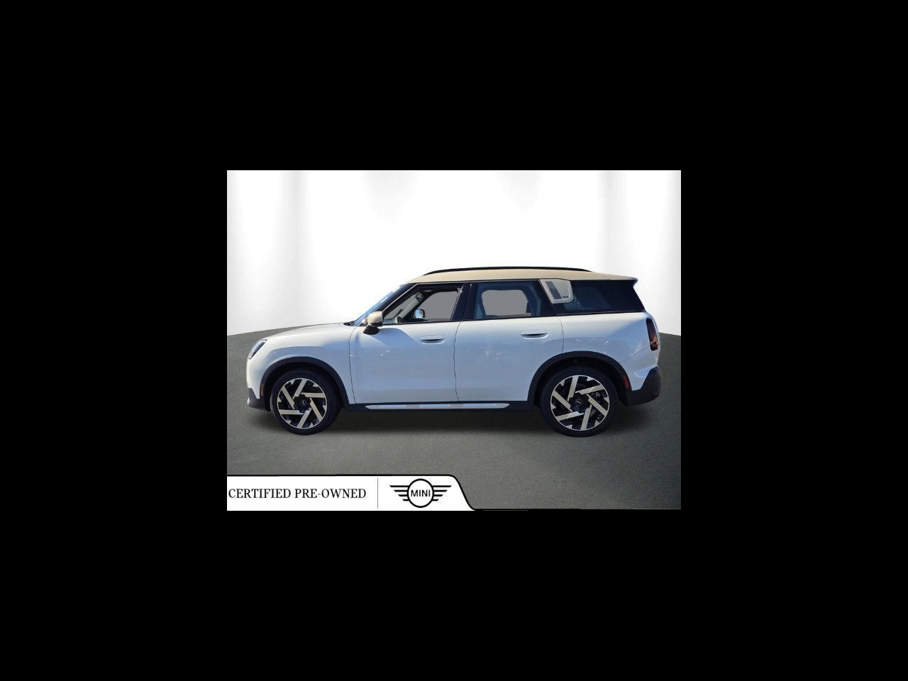 2025 MINI COUNTRYMAN Signature Plus