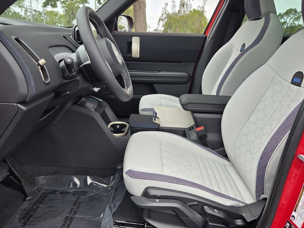 2027 MINI COUNTRYMAN SIGNATURE PLUS