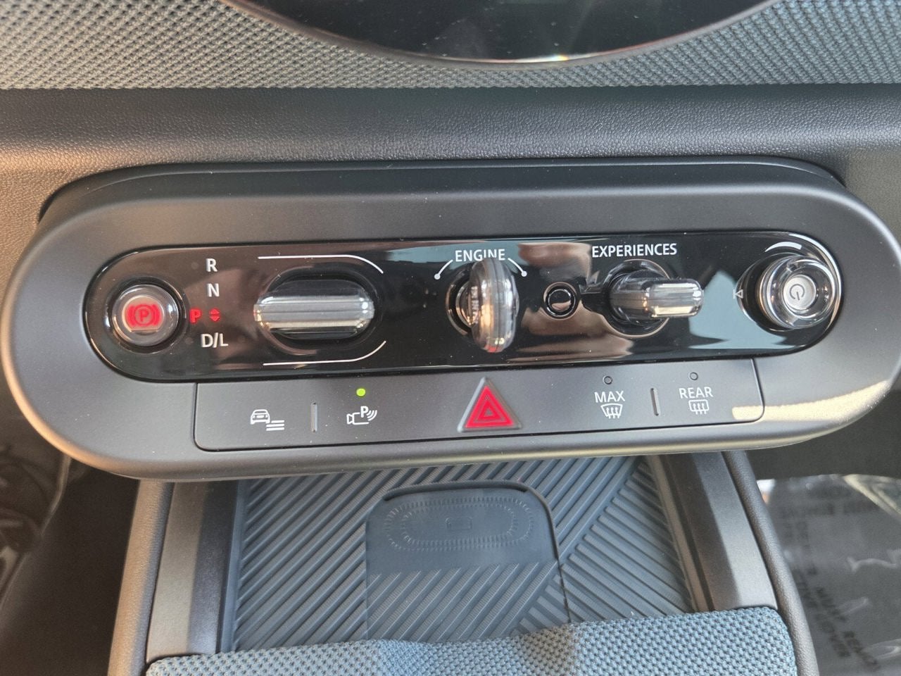 2027 MINI COUNTRYMAN ICONIC