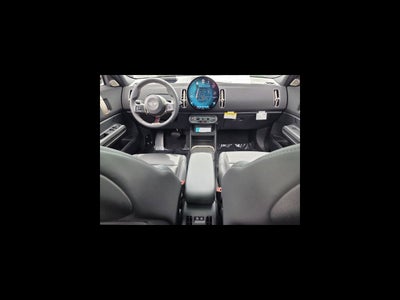 2027 MINI COUNTRYMAN ICONIC