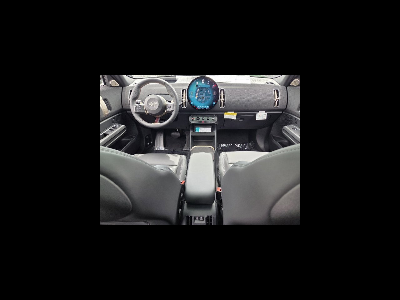 2027 MINI COUNTRYMAN ICONIC