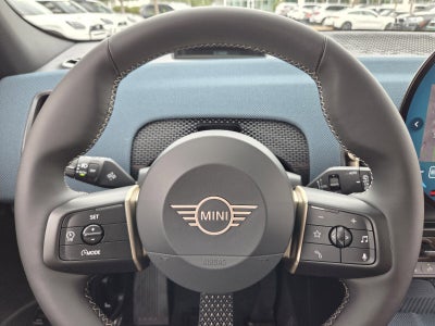 2027 MINI COUNTRYMAN ICONIC