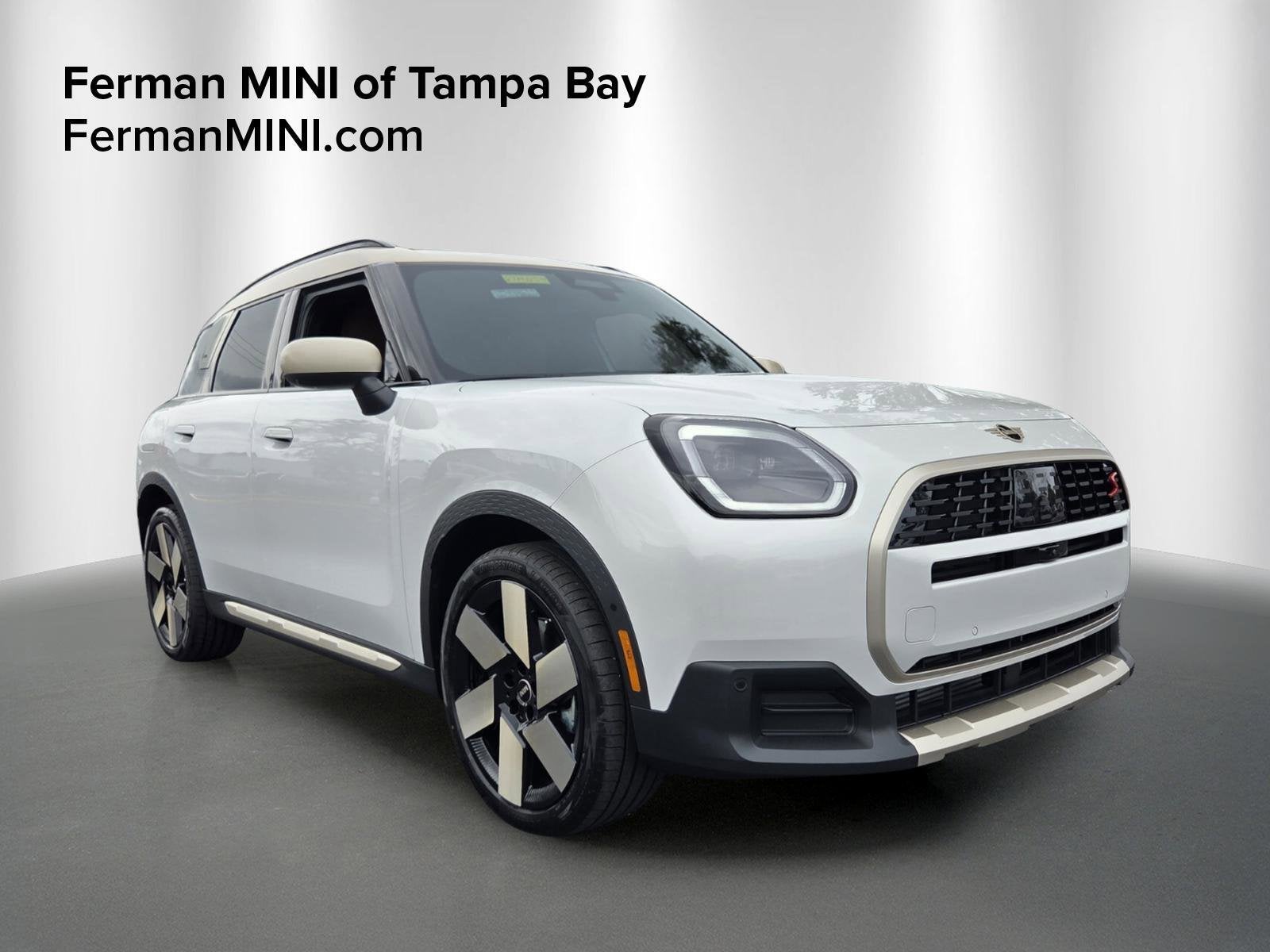 2027 MINI Countryman's photo