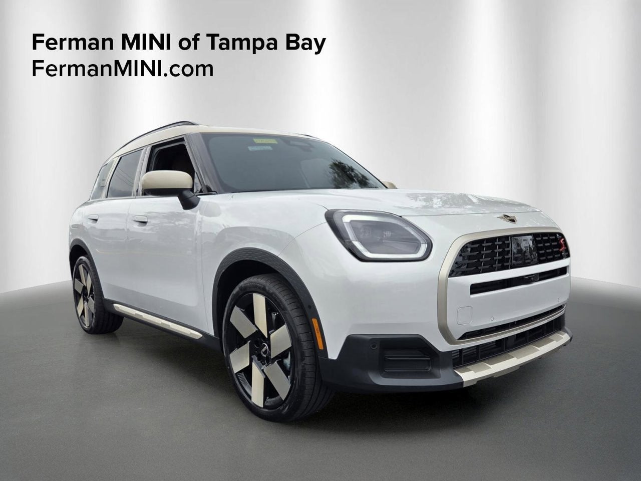 2027 MINI COUNTRYMAN ICONIC