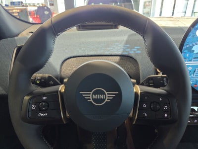 2027 MINI COUNTRYMAN ICONIC