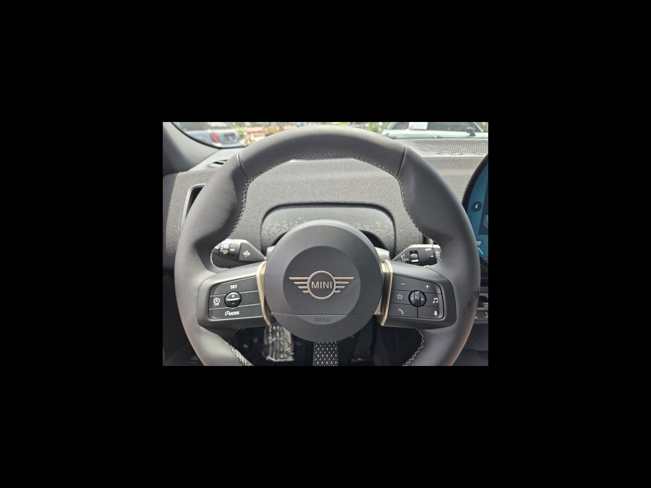 2027 MINI COUNTRYMAN Oxford Plus
