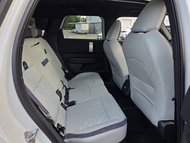 2027 MINI COUNTRYMAN Oxford