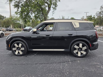 2027 MINI COUNTRYMAN ICONIC