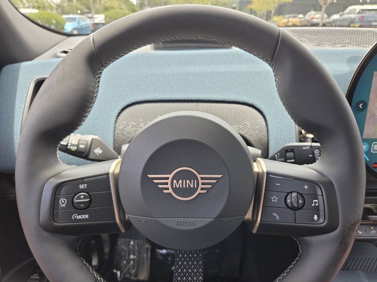 2027 MINI COUNTRYMAN ICONIC