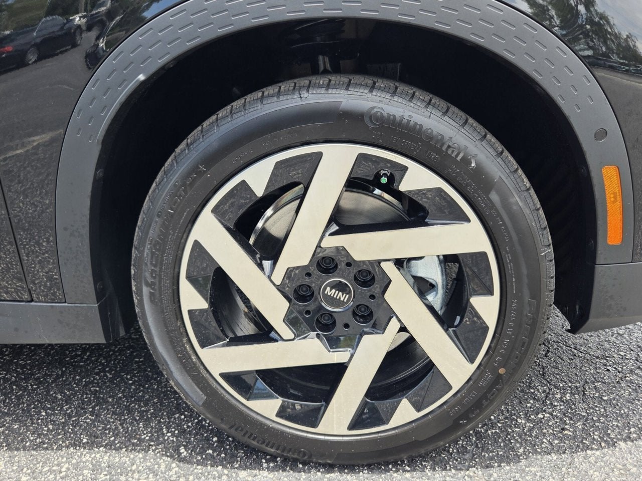 2027 MINI COUNTRYMAN ICONIC