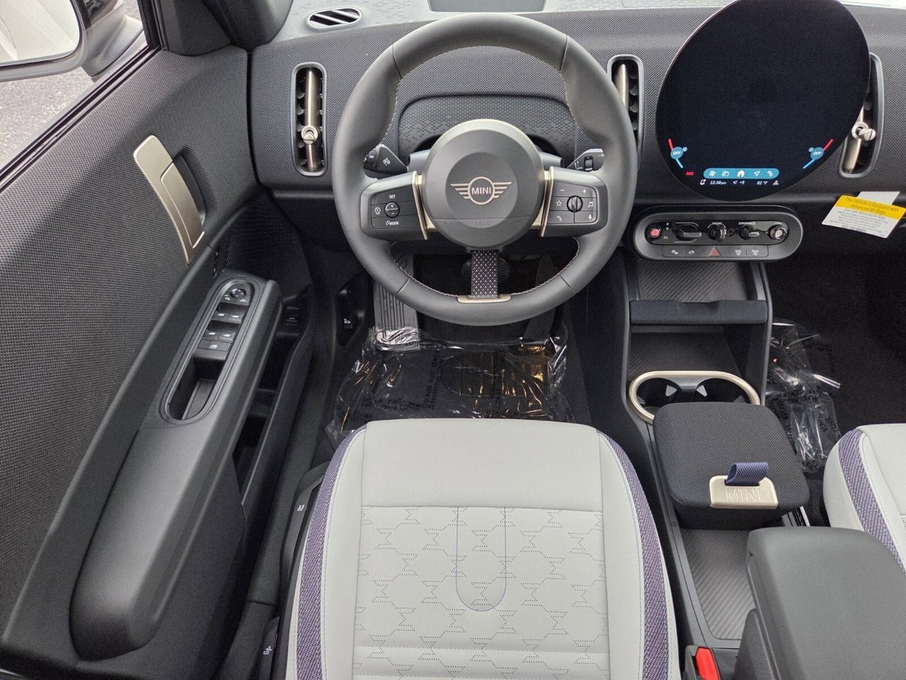 2027 MINI COUNTRYMAN Oxford Plus