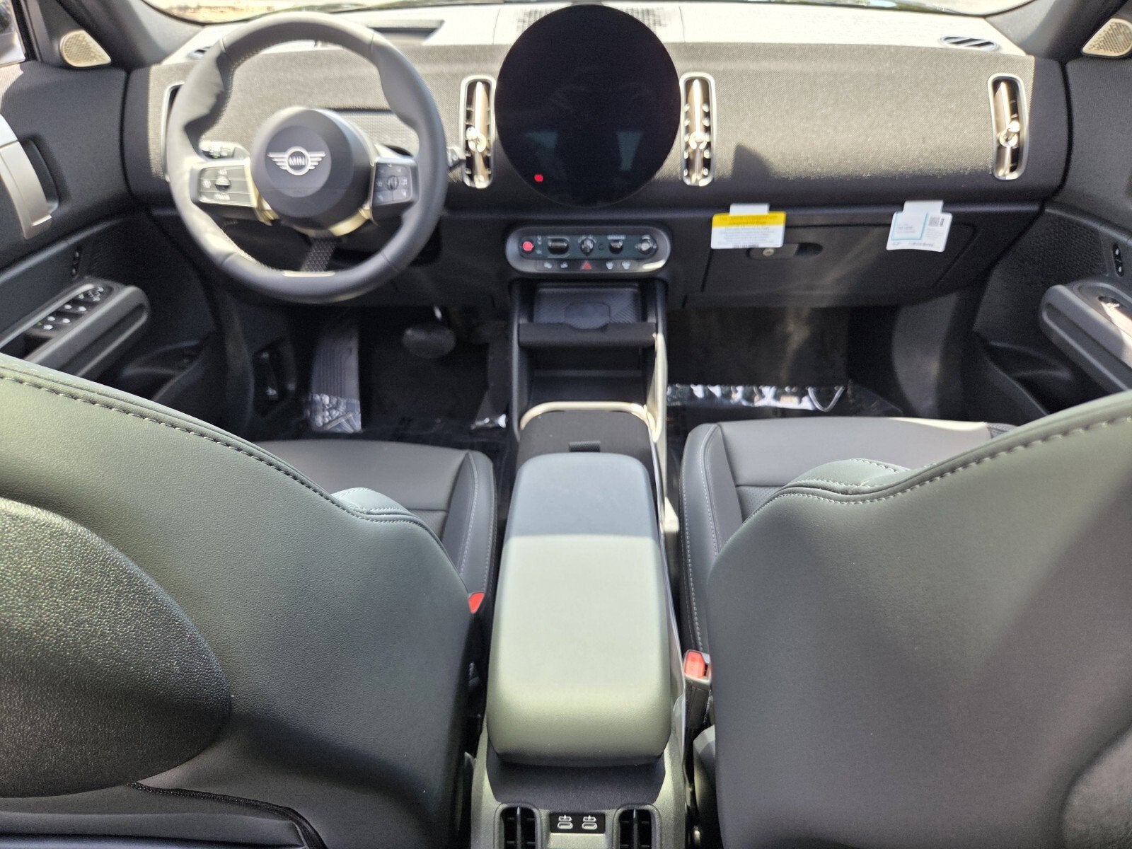 2027 MINI COUNTRYMAN ICONIC