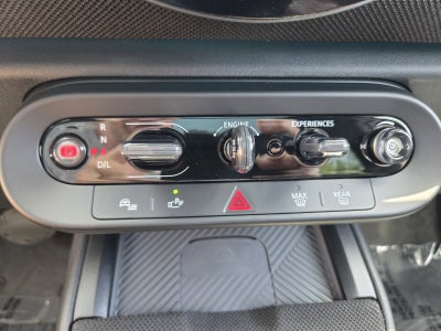 2027 MINI COUNTRYMAN ICONIC