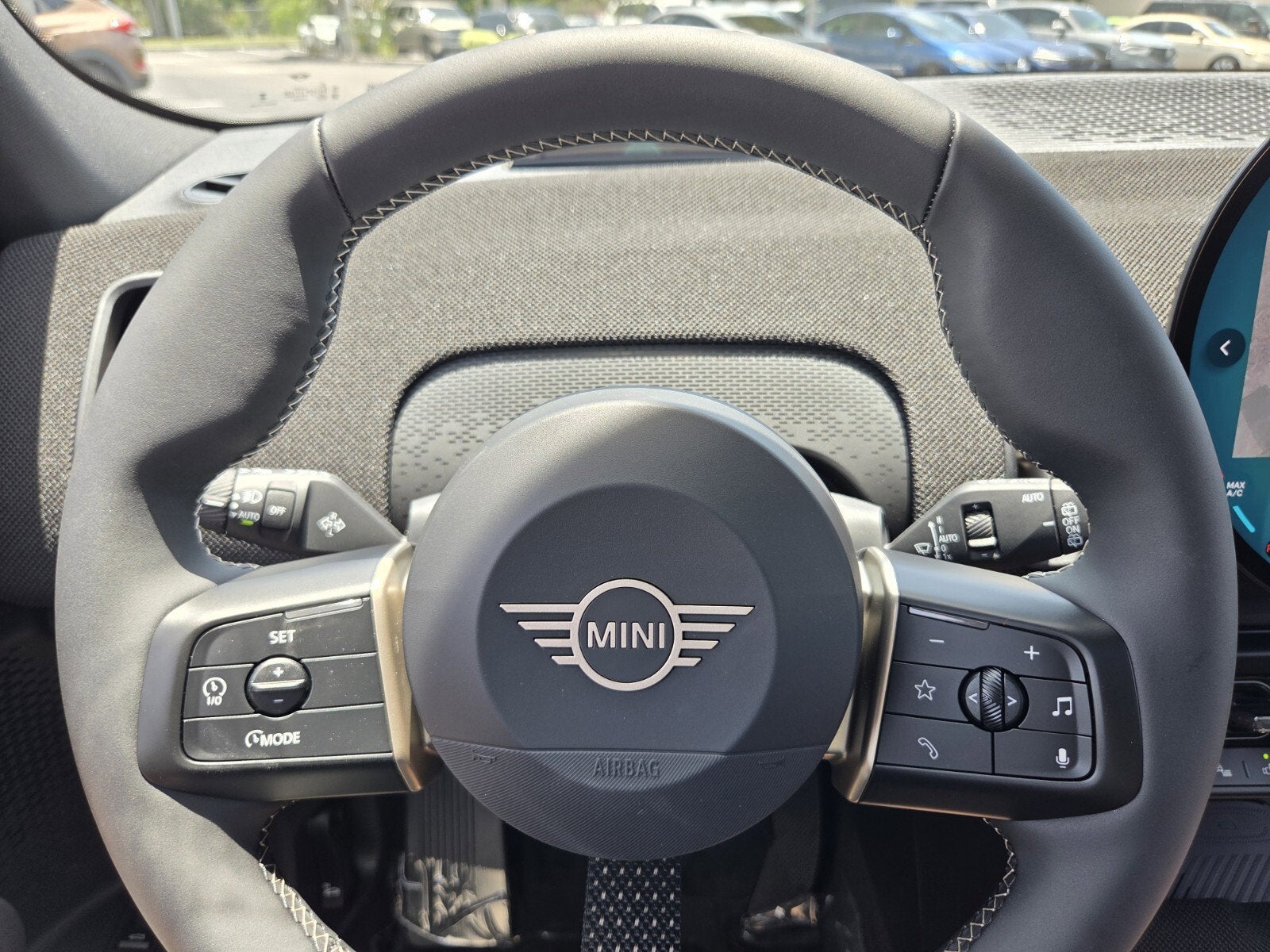 2027 MINI COUNTRYMAN ICONIC