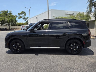 2027 MINI COUNTRYMAN ICONIC