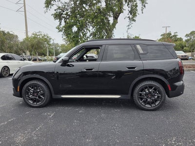 2027 MINI COUNTRYMAN ICONIC