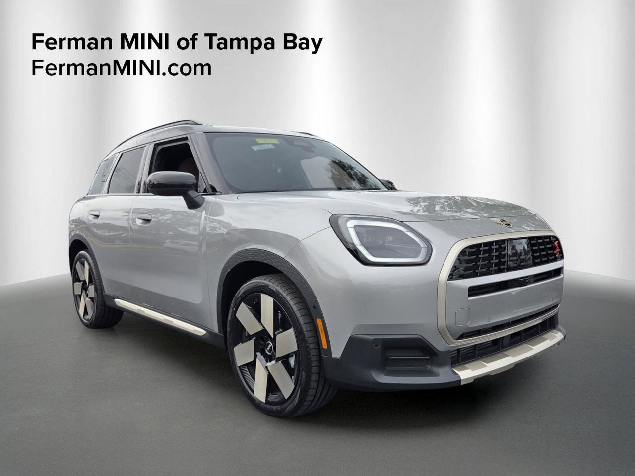 2027 MINI COUNTRYMAN ICONIC