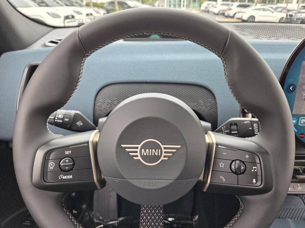 2027 MINI COUNTRYMAN ICONIC