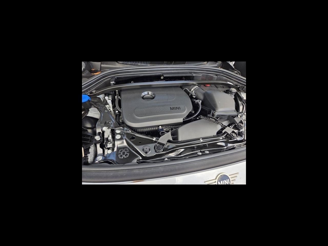 2027 MINI COUNTRYMAN SIGNATURE PLUS