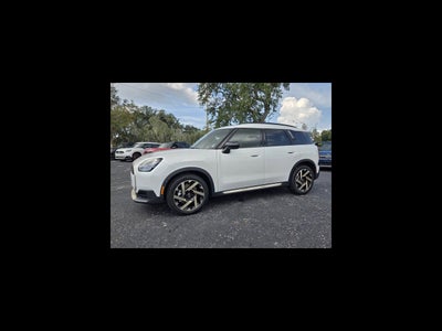 2027 MINI COUNTRYMAN SIGNATURE PLUS