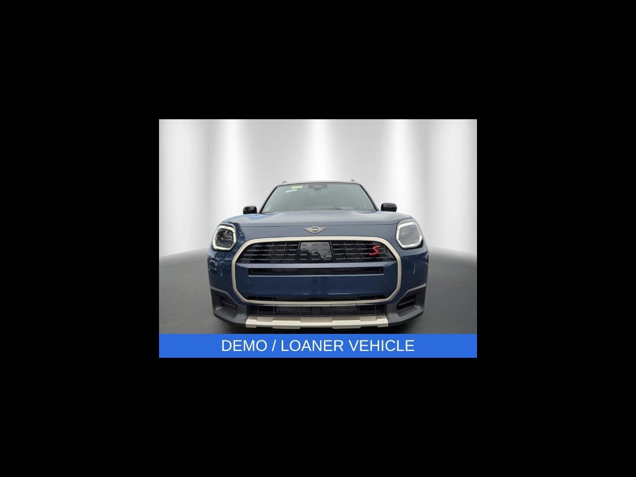 2027 MINI COUNTRYMAN SIGNATURE PLUS