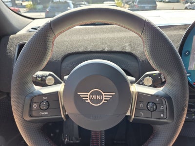 2026 MINI COUNTRYMAN ICONIC