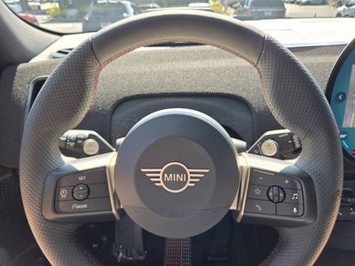 2026 MINI COUNTRYMAN ICONIC
