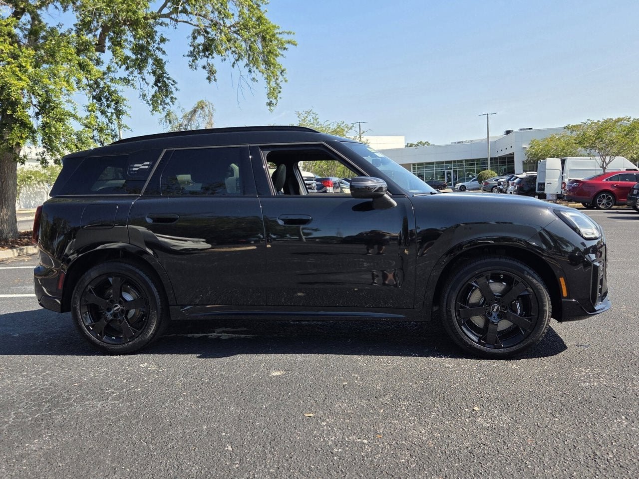 2026 MINI COUNTRYMAN ICONIC
