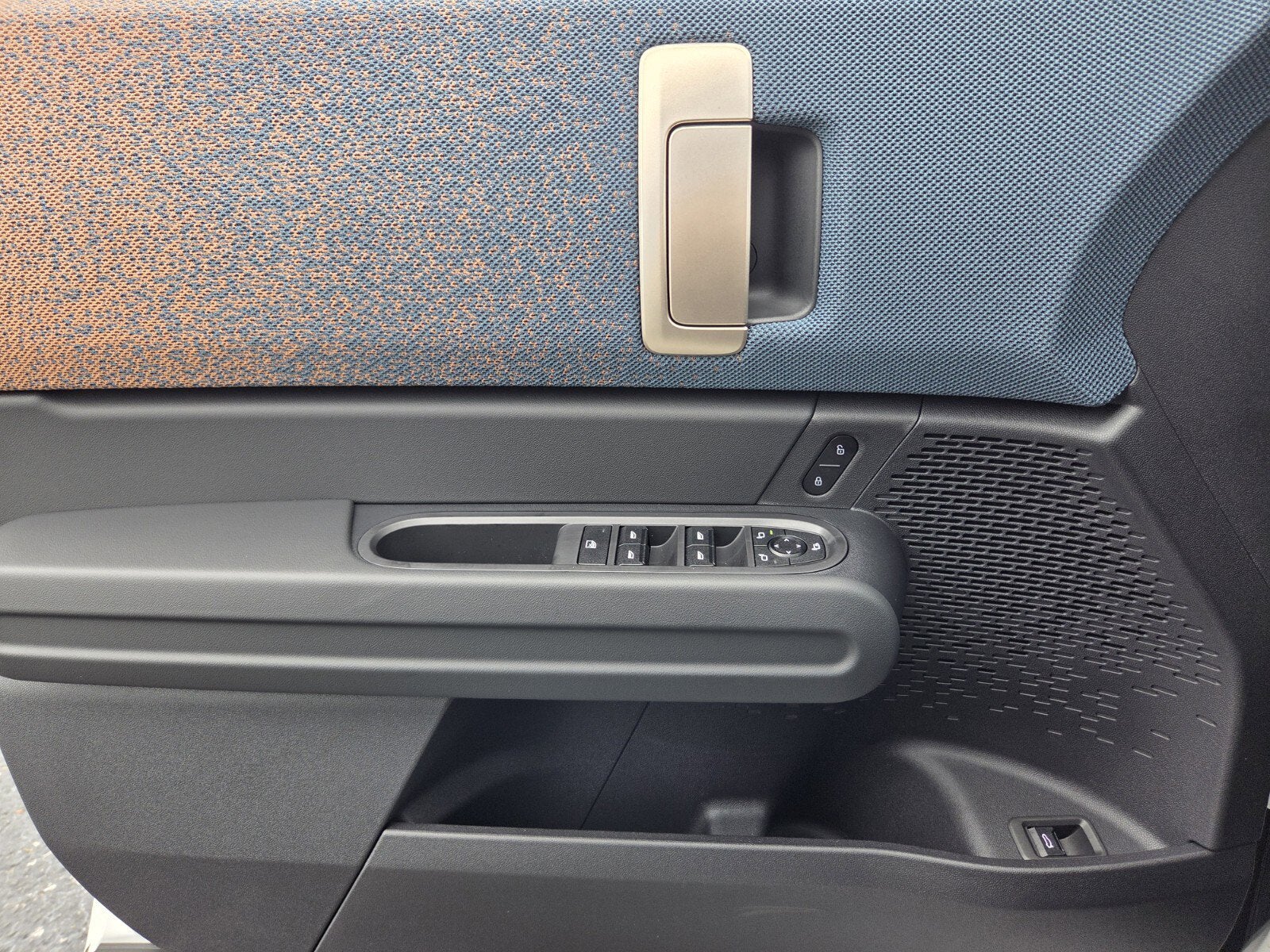 2027 MINI COUNTRYMAN SIGNATURE PLUS