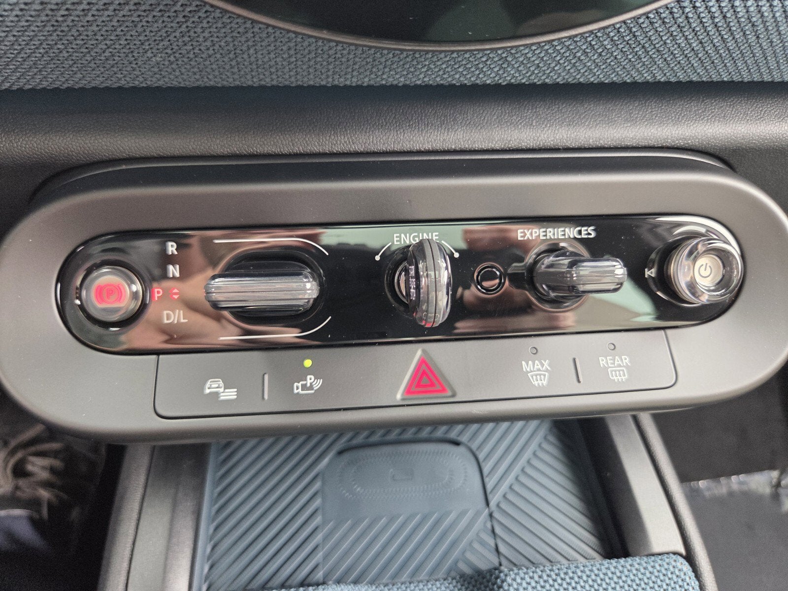 2027 MINI COUNTRYMAN SIGNATURE PLUS