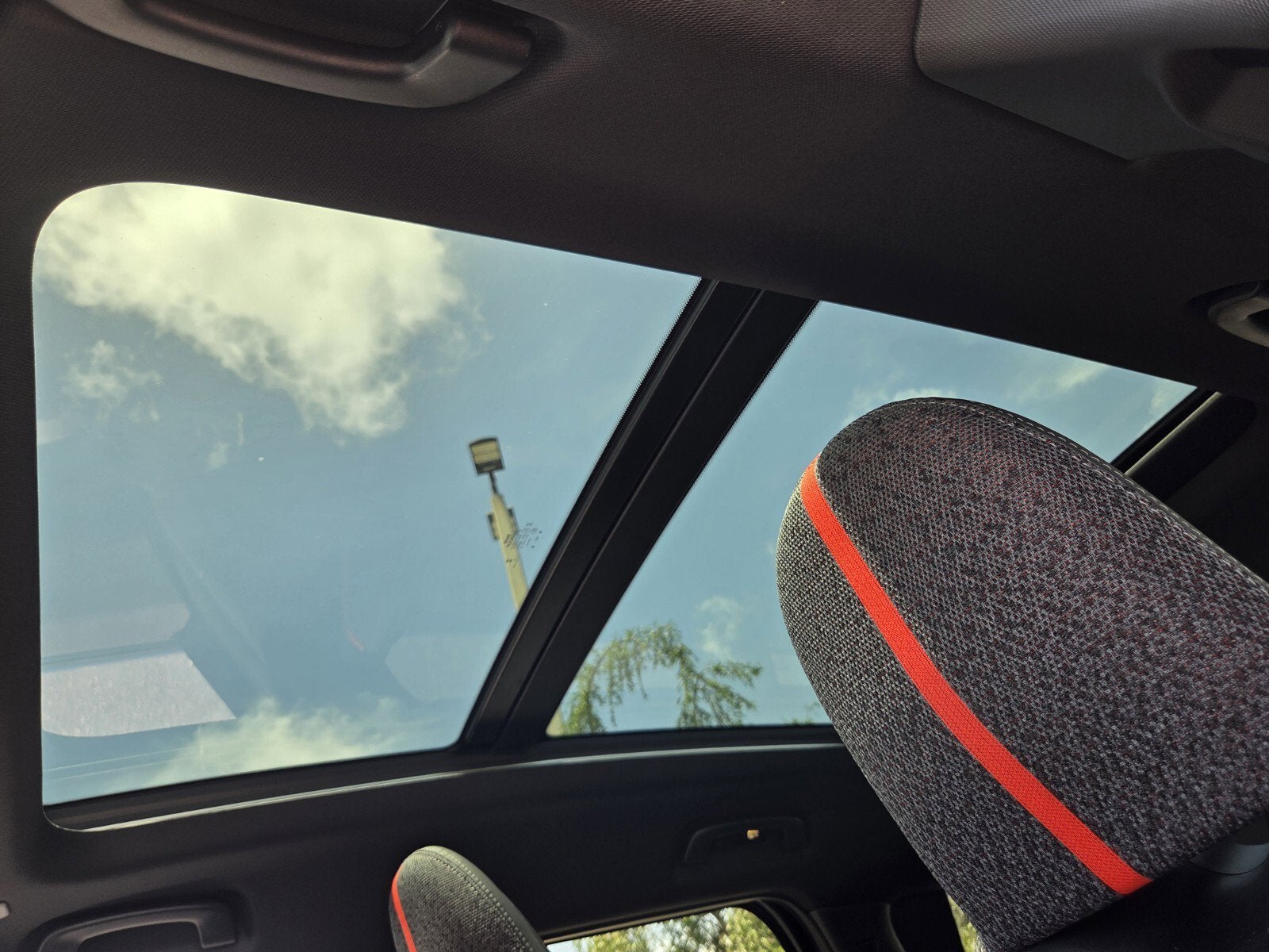 2027 MINI COUNTRYMAN ICONIC