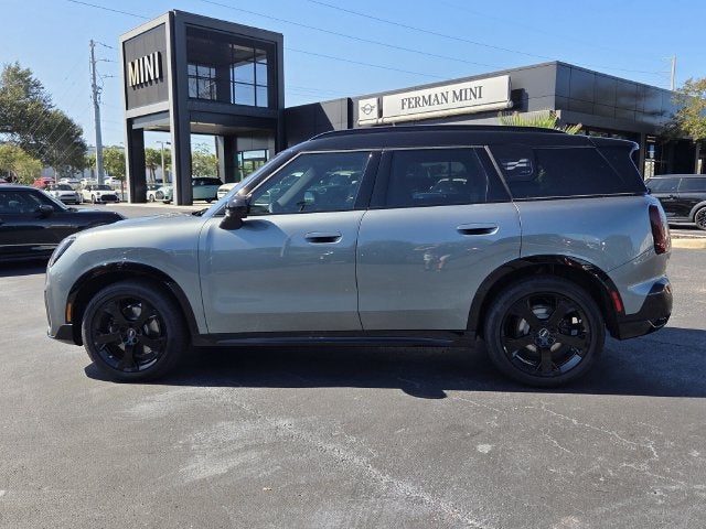 2027 MINI COUNTRYMAN ICONIC