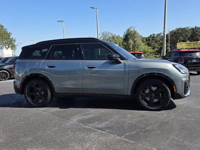 2027 MINI COUNTRYMAN ICONIC