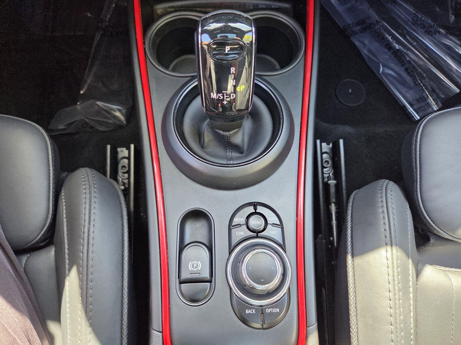 2023 MINI COUNTRYMAN Base