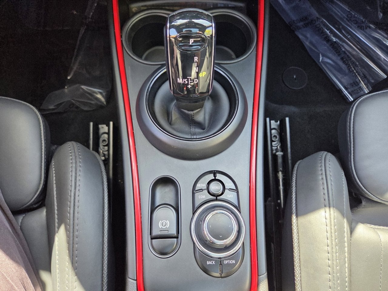 2023 MINI COUNTRYMAN Base