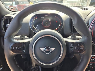 2023 MINI COUNTRYMAN Base