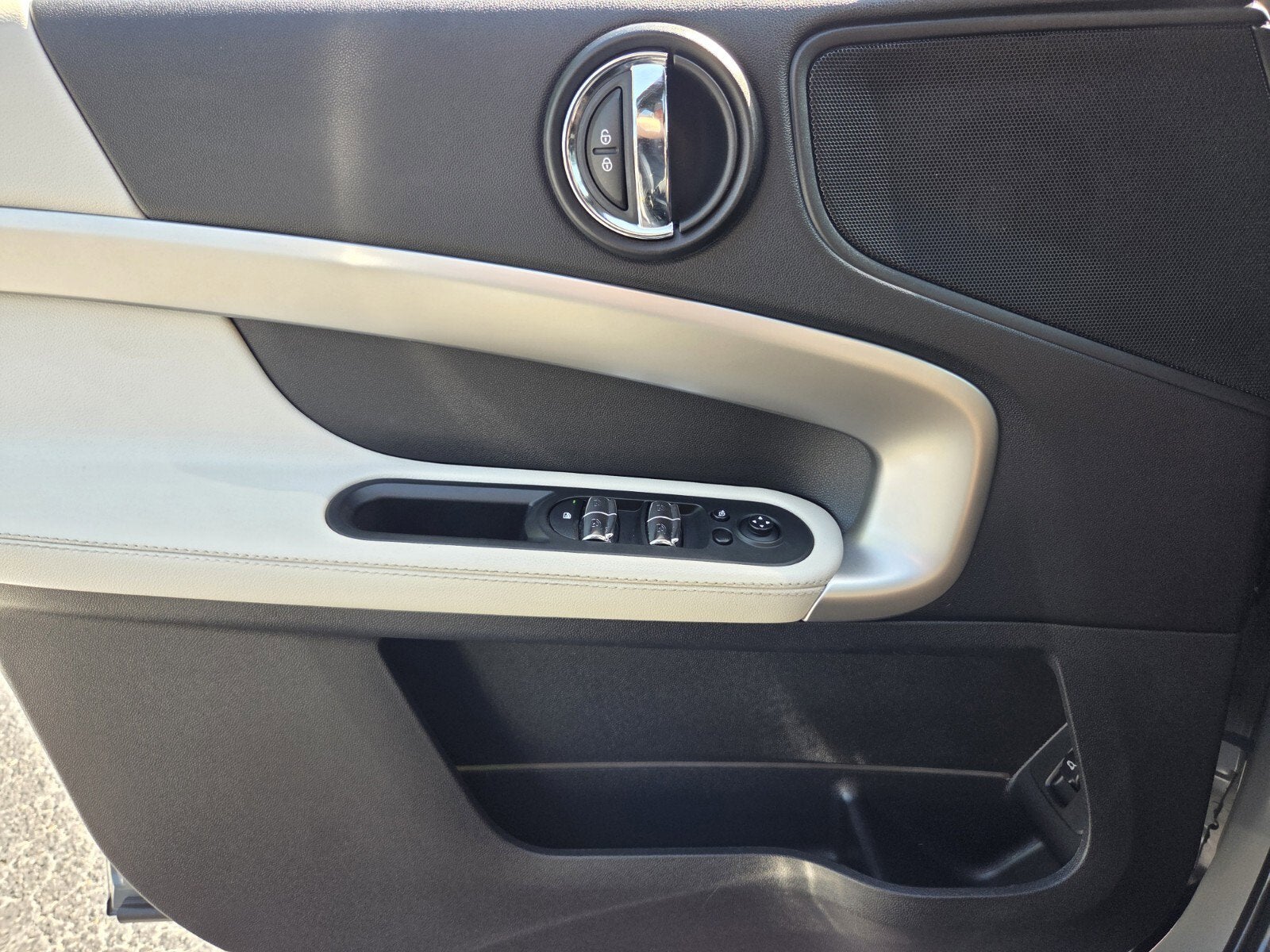 2021 MINI COUNTRYMAN ICONIC