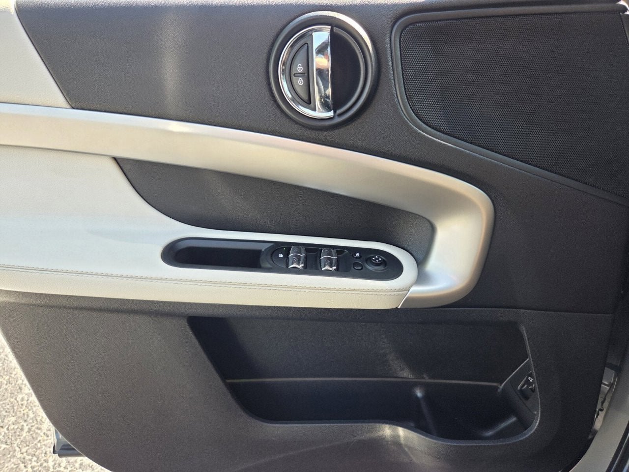 2021 MINI COUNTRYMAN ICONIC