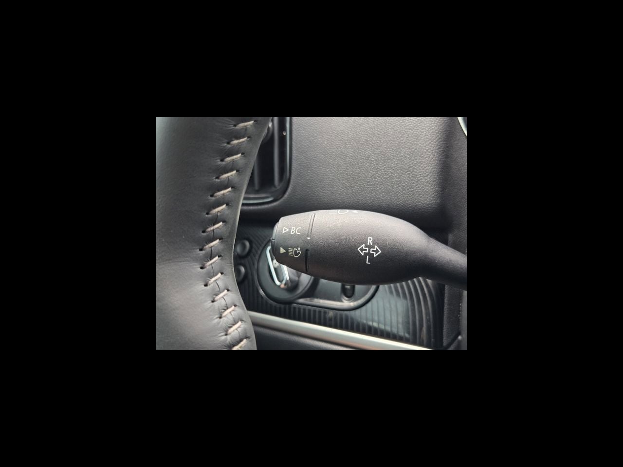 2022 MINI COUNTRYMAN SIGNATURE
