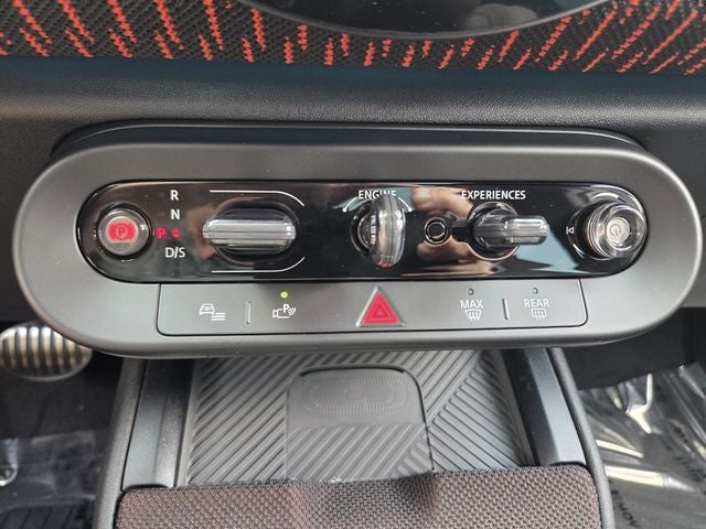 2027 MINI COUNTRYMAN ICONIC