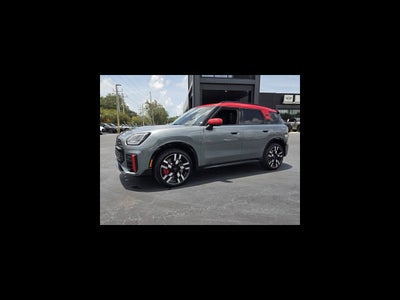 2027 MINI COUNTRYMAN ICONIC