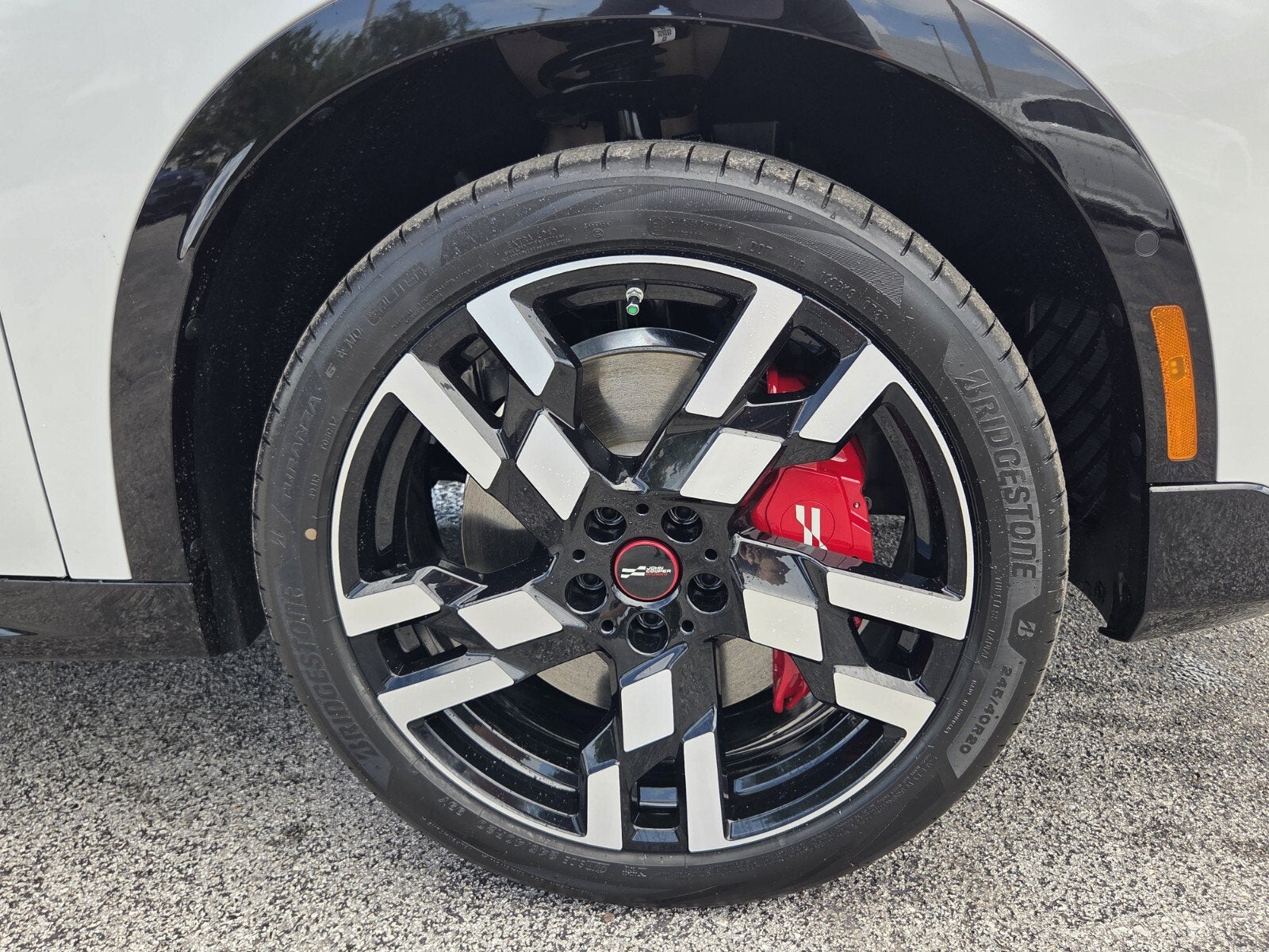 2027 MINI COUNTRYMAN ICONIC