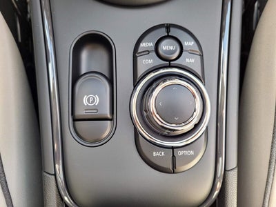 2024 MINI COUNTRYMAN SIGNATURE