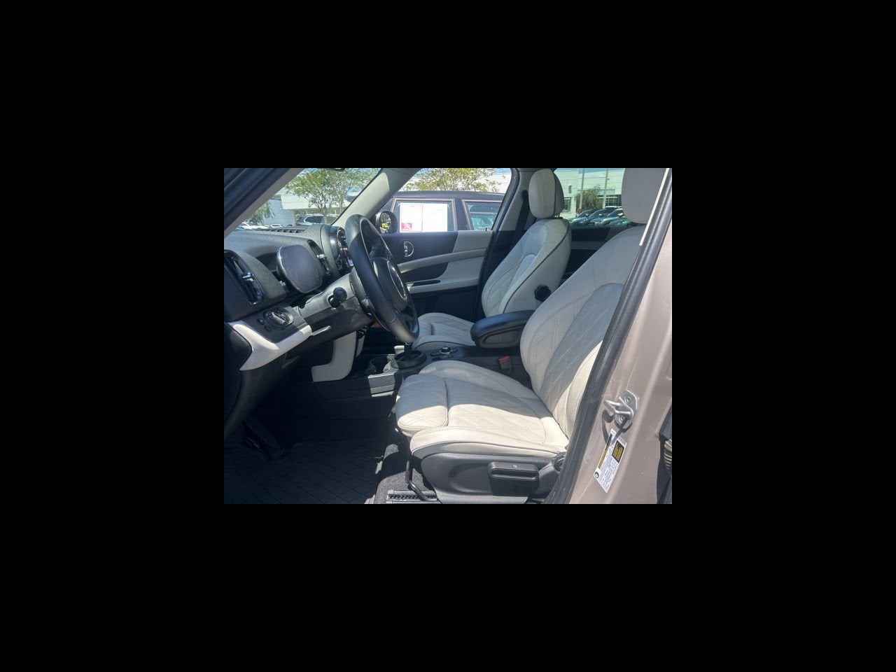 2024 MINI COUNTRYMAN SIGNATURE